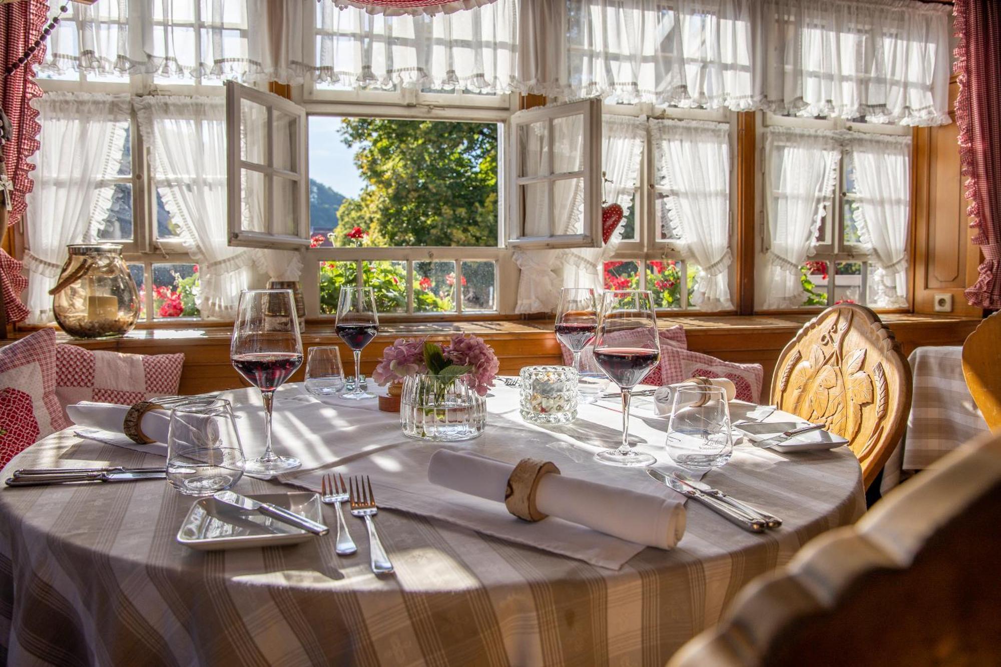 Hotel-Gasthaus Goldener Engel Glottertal Εξωτερικό φωτογραφία