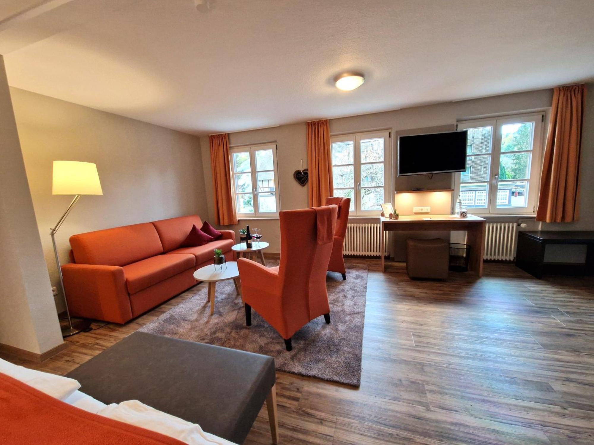 Hotel-Gasthaus Goldener Engel Glottertal Εξωτερικό φωτογραφία