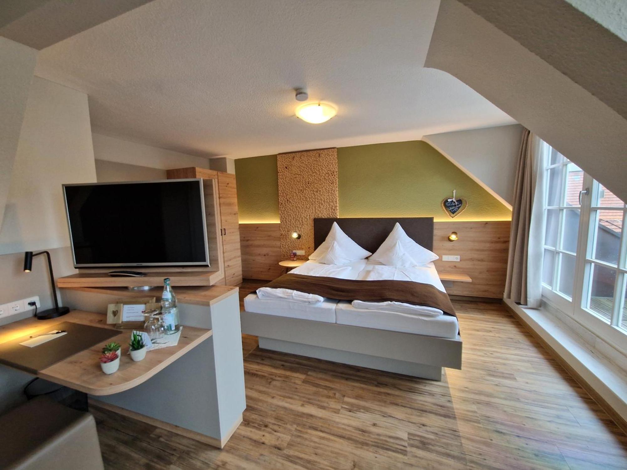 Hotel-Gasthaus Goldener Engel Glottertal Εξωτερικό φωτογραφία