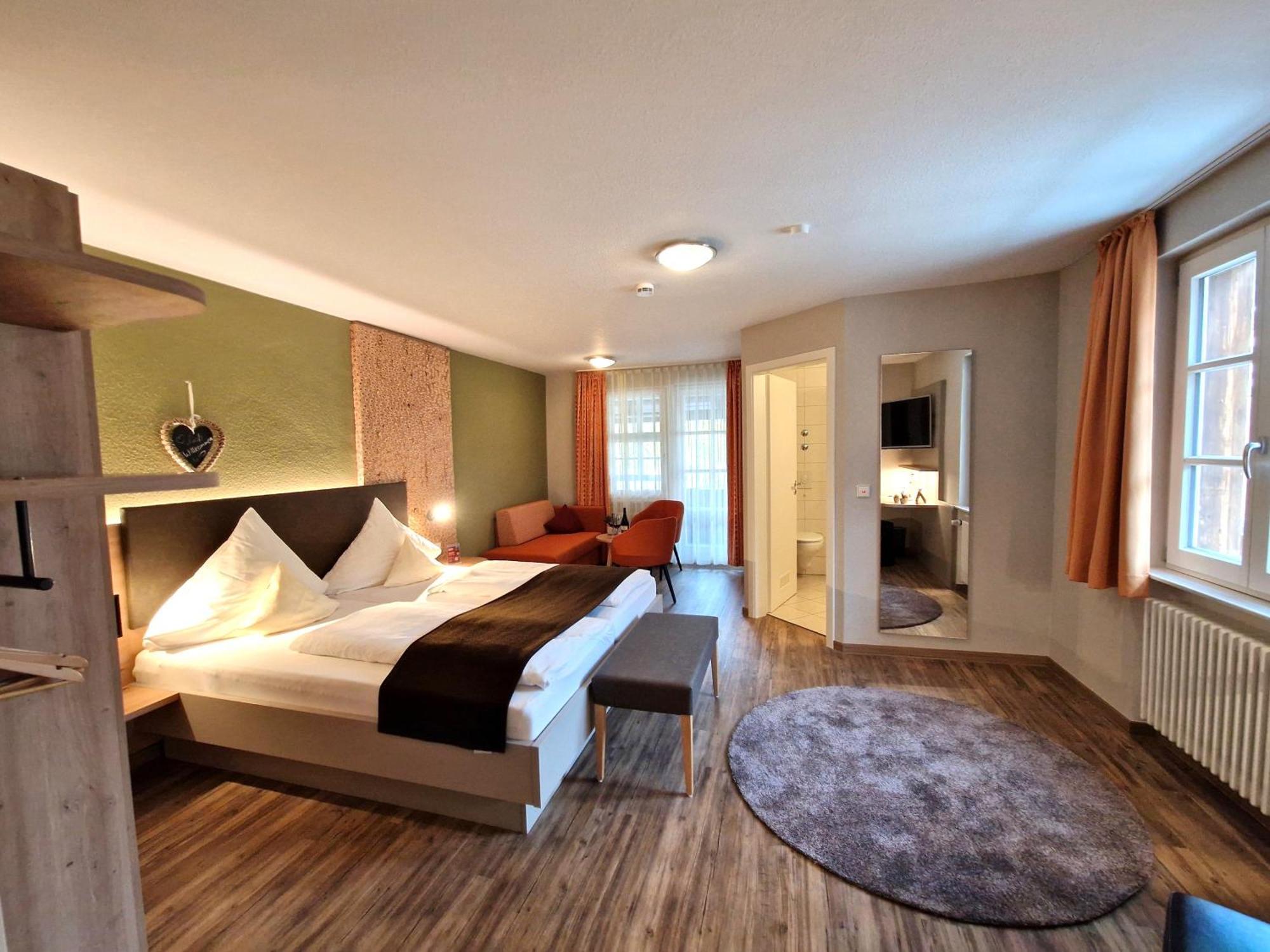Hotel-Gasthaus Goldener Engel Glottertal Εξωτερικό φωτογραφία