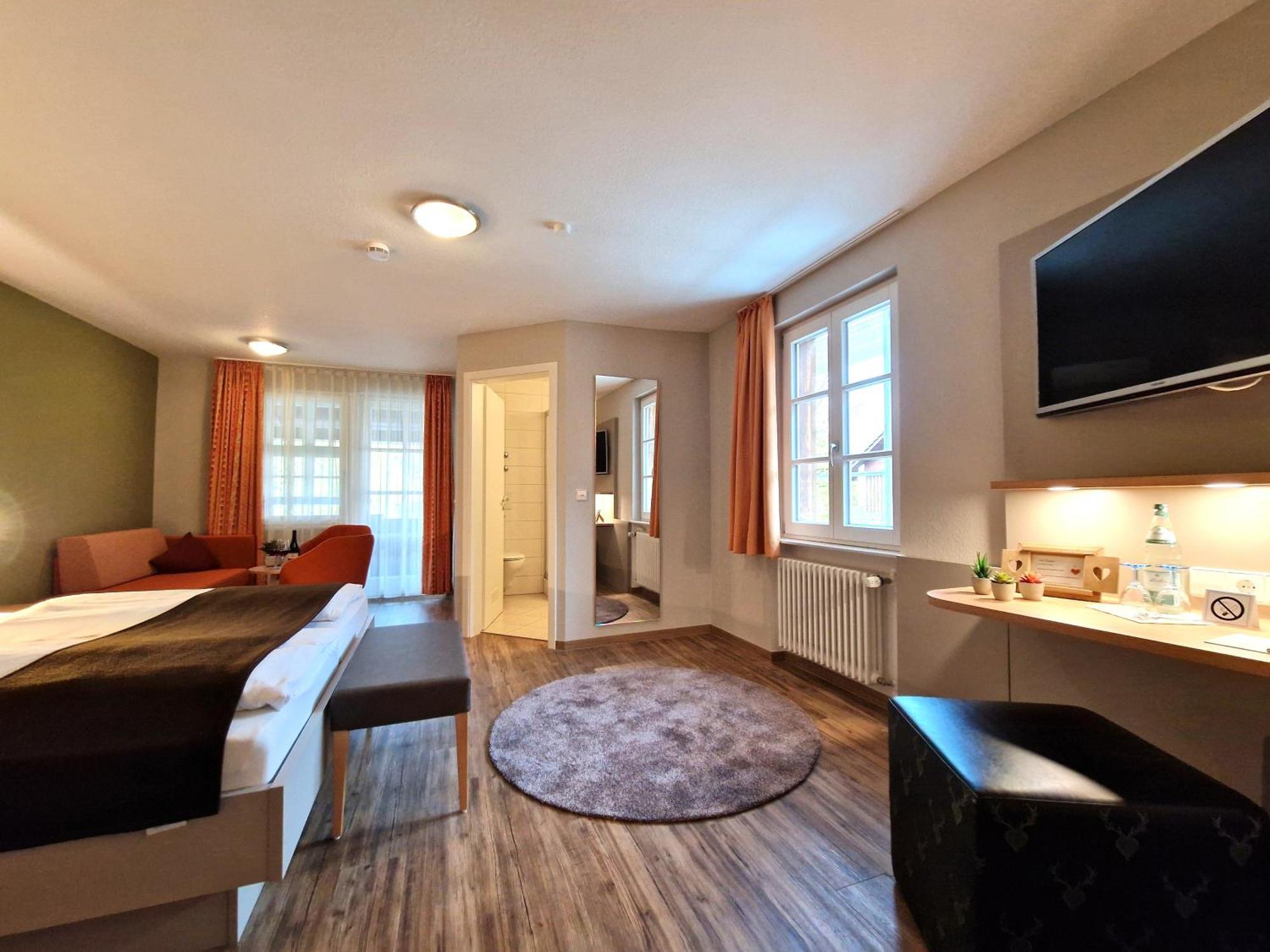 Hotel-Gasthaus Goldener Engel Glottertal Εξωτερικό φωτογραφία