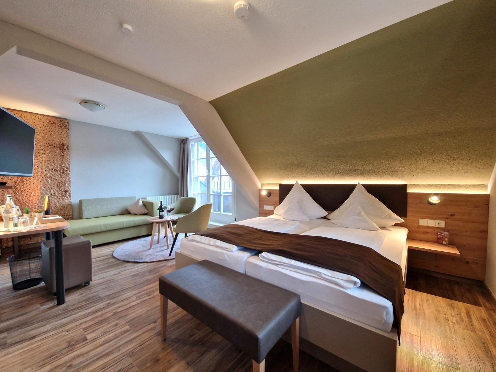 Hotel-Gasthaus Goldener Engel Glottertal Εξωτερικό φωτογραφία