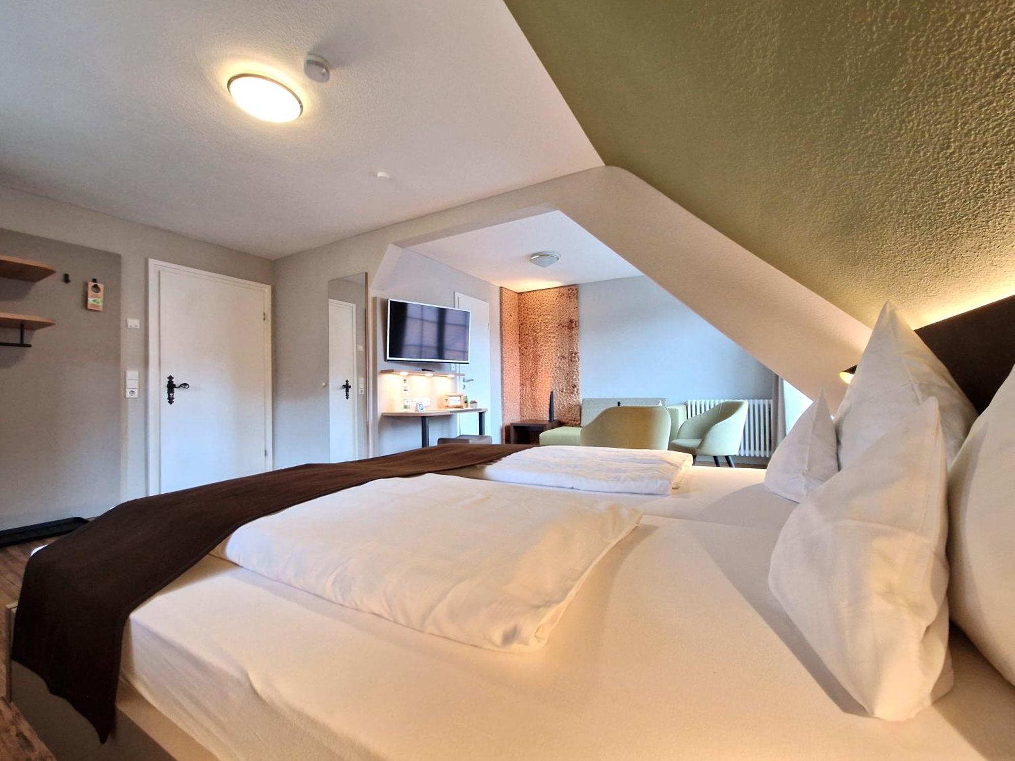Hotel-Gasthaus Goldener Engel Glottertal Εξωτερικό φωτογραφία