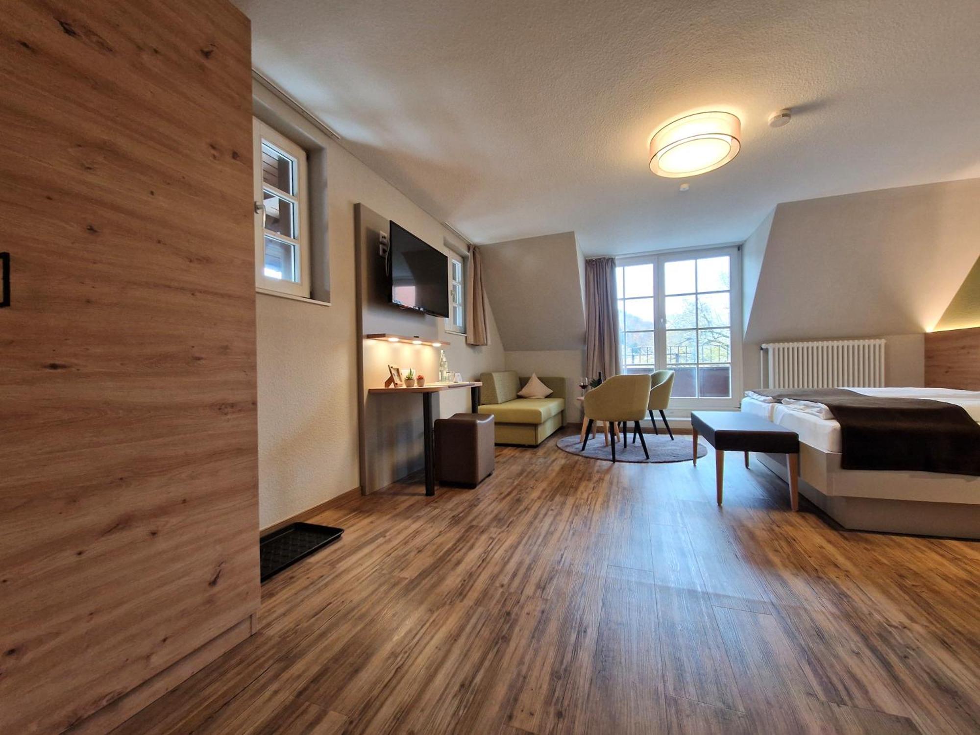 Hotel-Gasthaus Goldener Engel Glottertal Εξωτερικό φωτογραφία