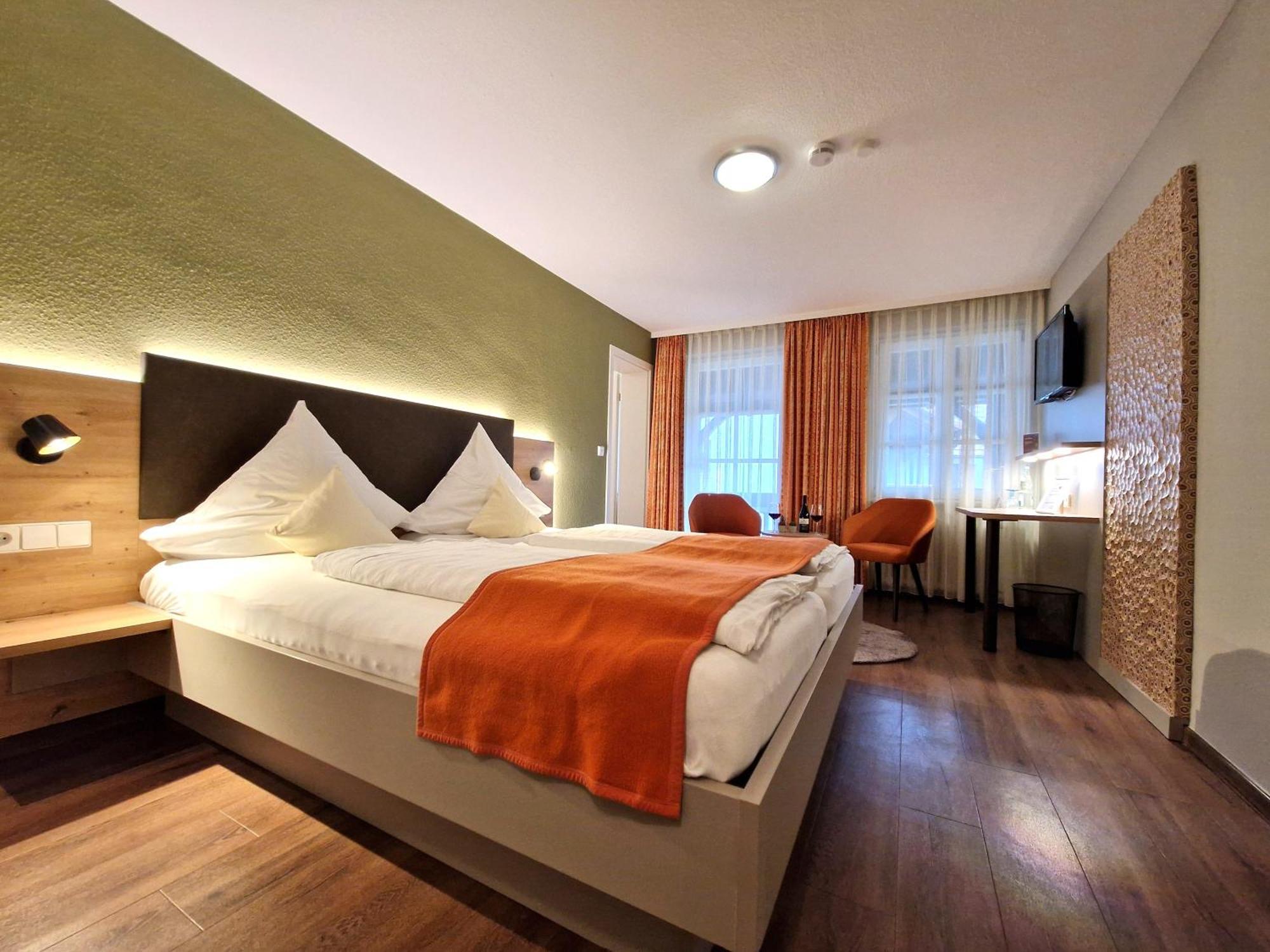 Hotel-Gasthaus Goldener Engel Glottertal Εξωτερικό φωτογραφία