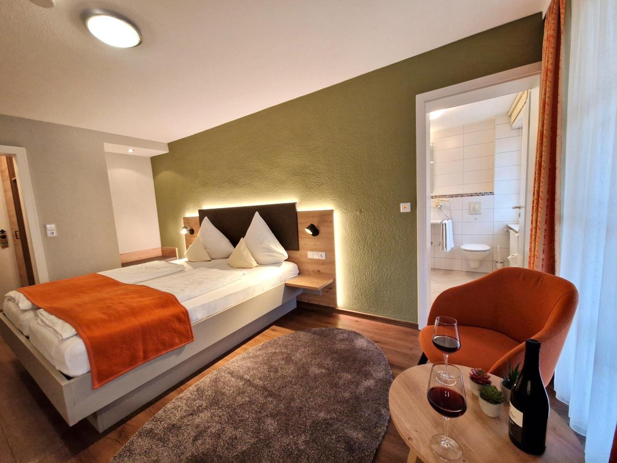 Hotel-Gasthaus Goldener Engel Glottertal Εξωτερικό φωτογραφία